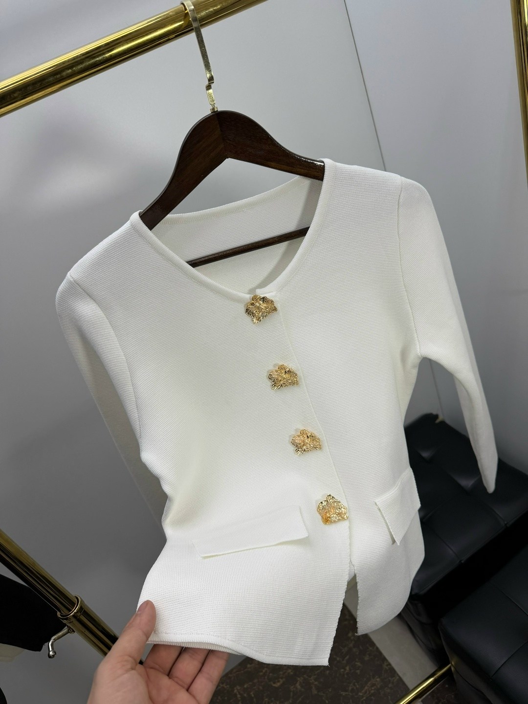 кофта женская,свитеры модные,джемпер женские,кофта трикотажная белая,модный женский свитер