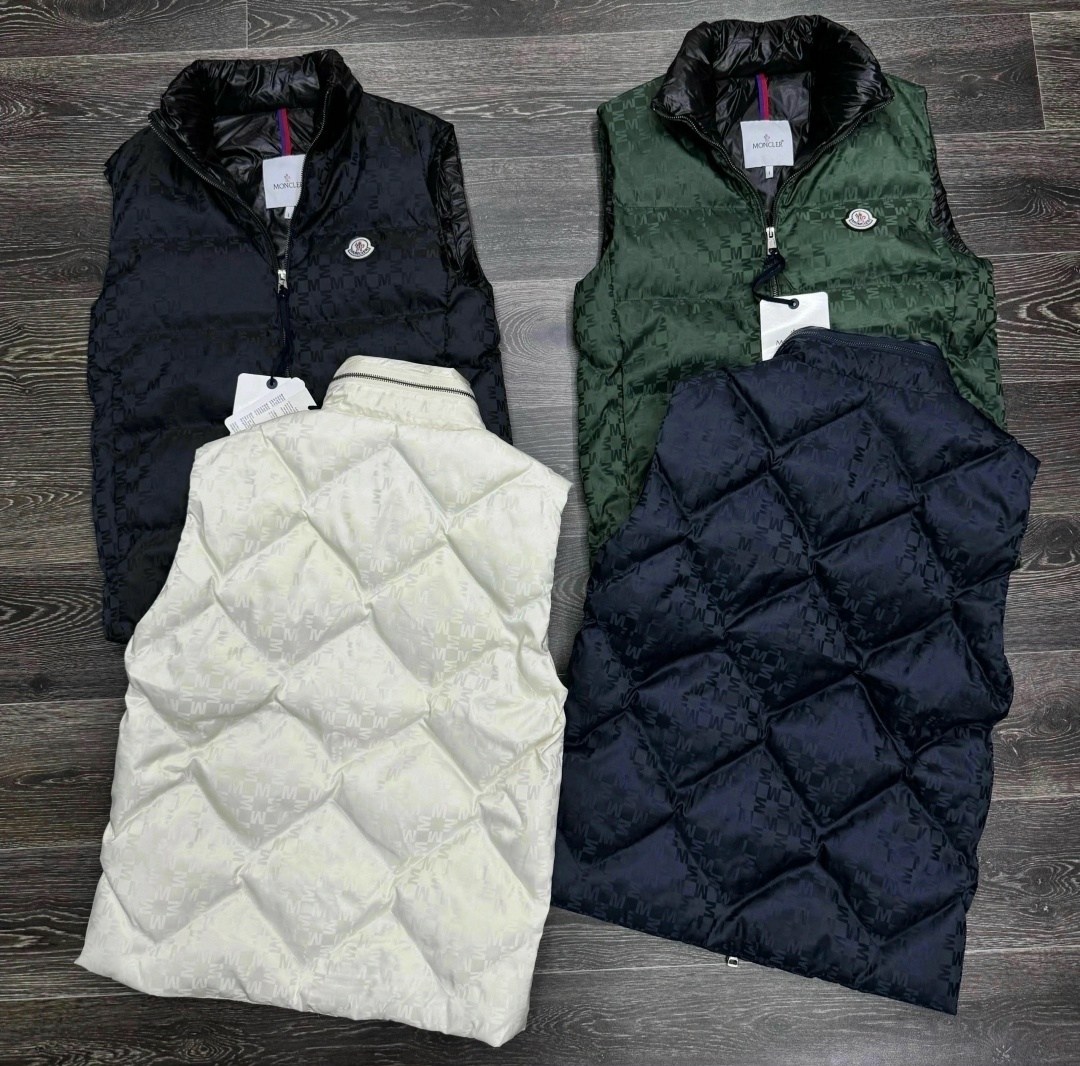 жилетка moncler,жилетка монклер оригинал,жилетка монклер мужская,жилетка монклер,жилет moncler
