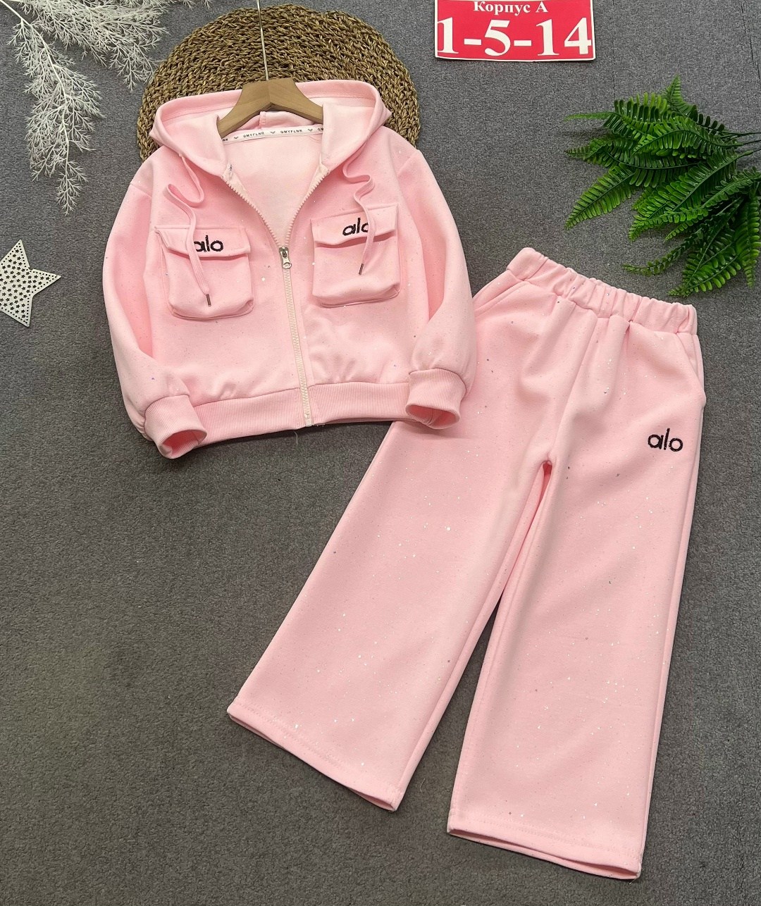 костюм спортивный для девочек,костюм женский,костюм для девочек,спортивный костюм,комплект костюм