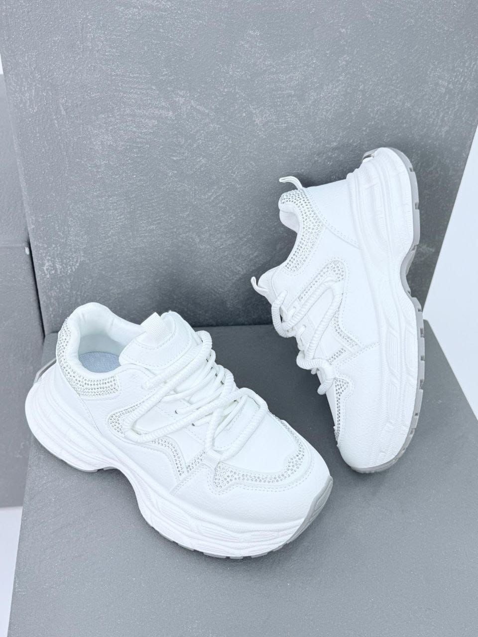 женские кроссовки белые,кроссовки женскиe,кроссовки белая,женские кроссовки на платформе,кроссовки весенние белые