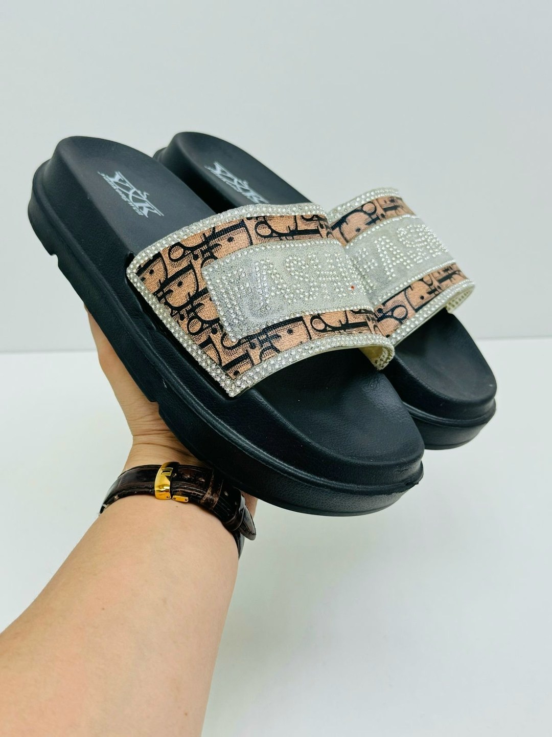 шлепки диор,женские шлепанцы,шлепки женские,,шлепанцы женские летние