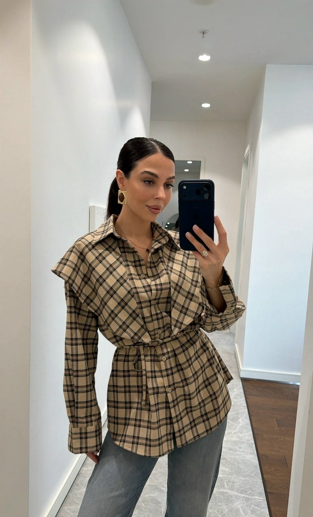 рубашка оверсайз в клетку thirteen brand,женская рубашка в клетку,рубашка в клетку оверсайз женская,рубашка в клетку оверсайз трансформер viki brand,рубашка оверсайз в клетку теплая