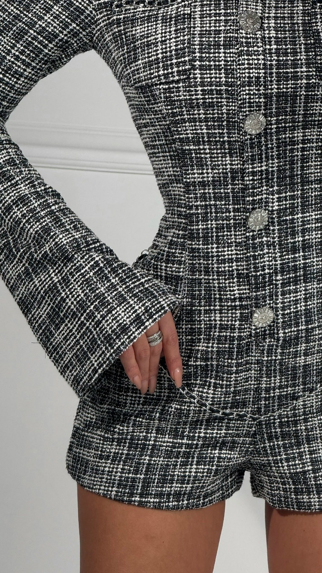 твидовый костюм,женские комбинезоны,жакет твидовый,стильные наряды,твидовый костюм женский