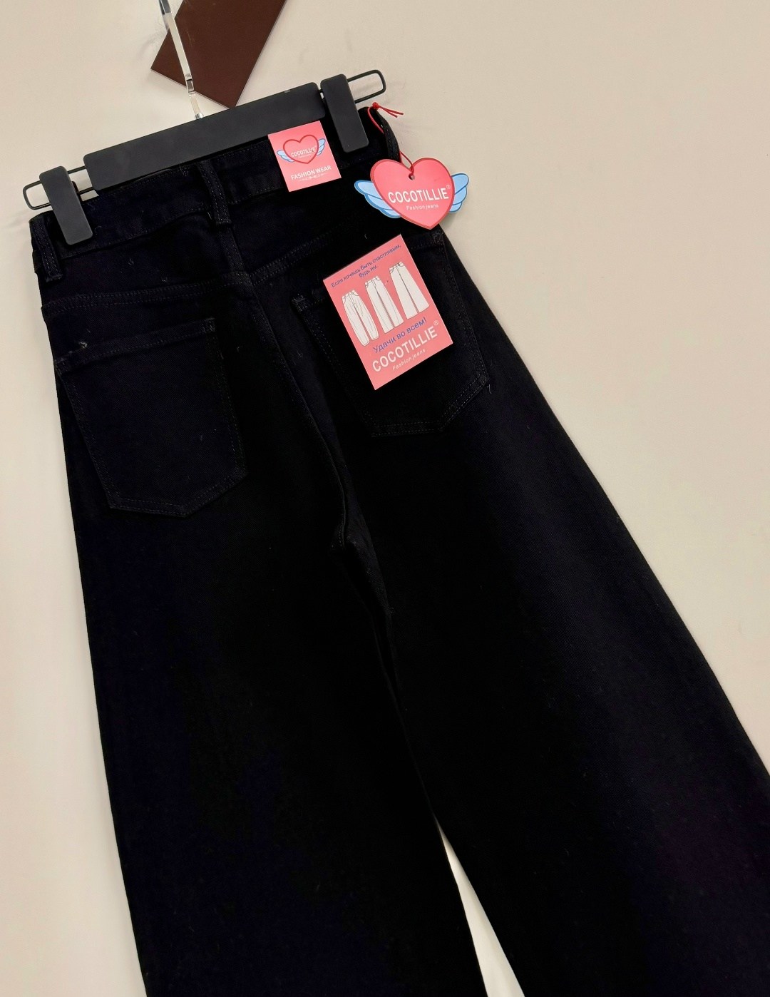 джинсы женские,джинсы со стразами,джинсы для девочек,широкие джинсы,джинсы черные