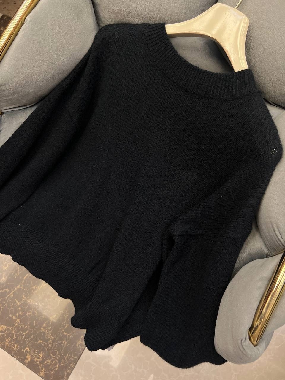 джемпер бежевый,свитер оверсайз,свитер,мода шик джемпера,женские кофты