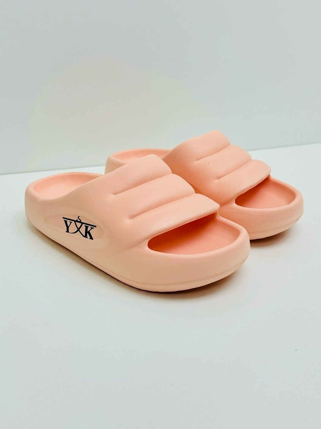 женские шлепанцы,шлепанцы из эва,,модные тапочки,шлепанцы унисекс