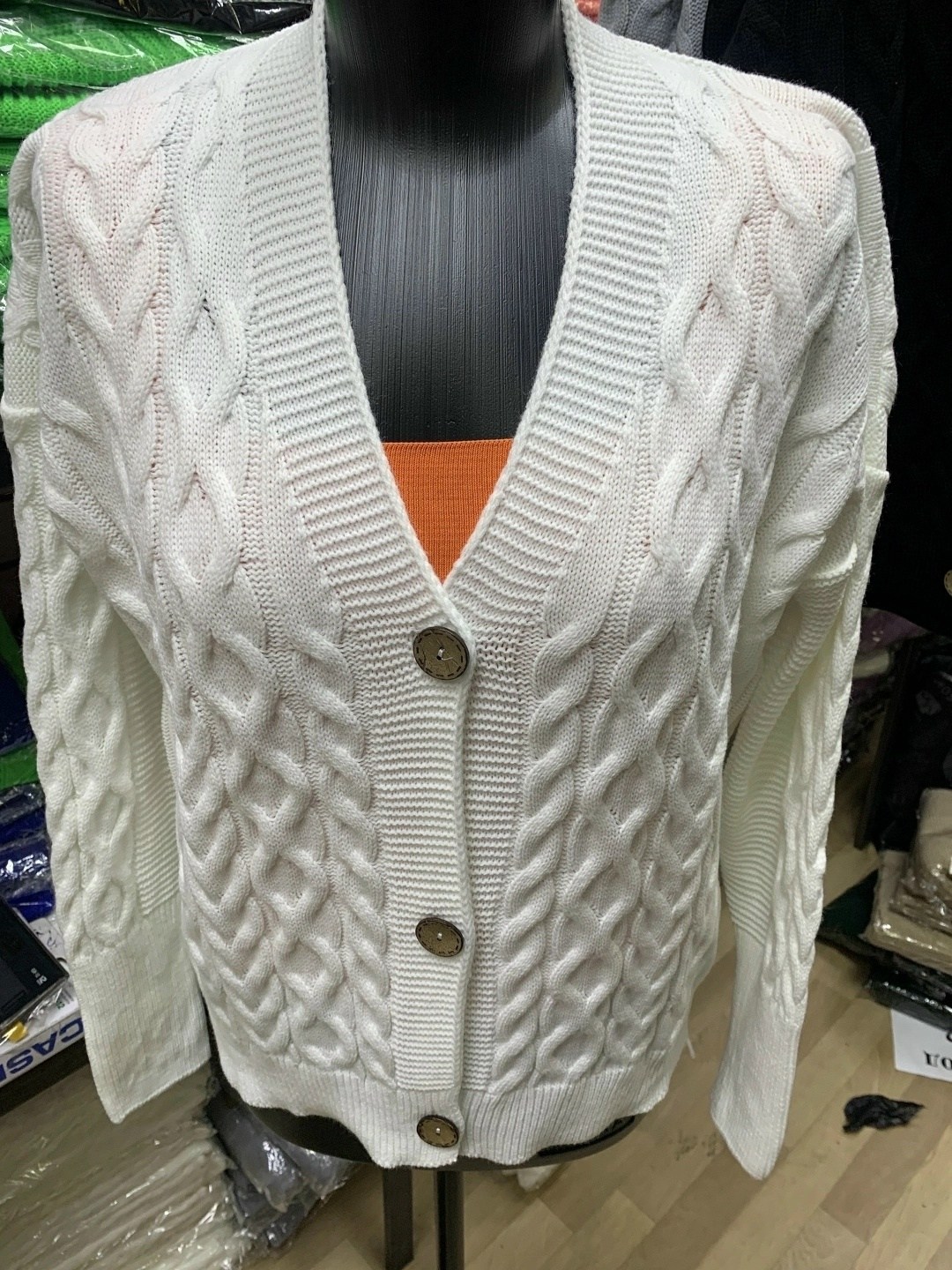 кофты женские на пуговицах вязанные спицами,вязаный кардиган,кардиган вязаный женский,кардиган женский вязаный на пуговицах,кардиган konfitop