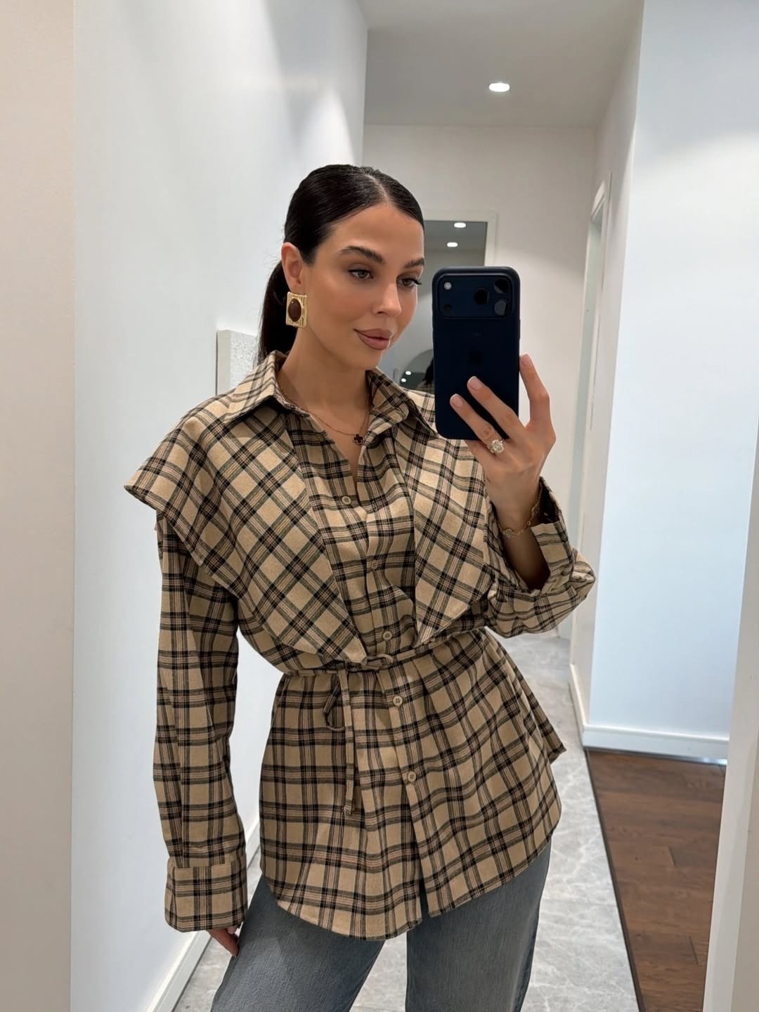 рубашка оверсайз в клетку thirteen brand,женская рубашка в клетку,рубашка в клетку оверсайз женская,рубашка в клетку оверсайз трансформер viki brand,рубашка оверсайз в клетку теплая