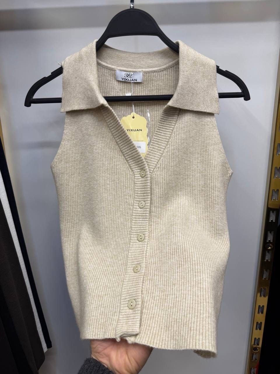 жилет mango,трикотажный топ,брюки льняные,бежевые брюки,брюки широкие