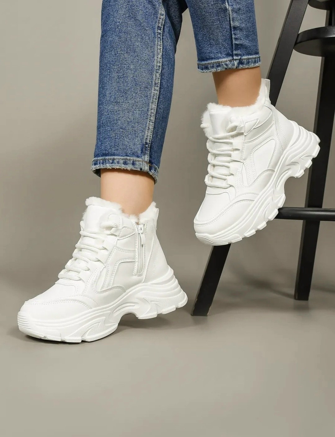 кроссовки зимние с мехом на толстой подошве ovvo цвет белый,кроссовки женские с мехом зимние,кроссовки зимние с мехом на толстой подошве ovvo,кроссовки зимние с мехом на высокой платформе ovvo цвет бе