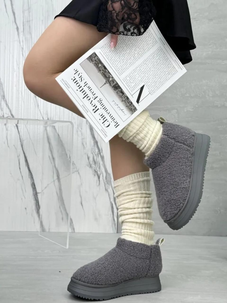 женские угги,,модные угги,зимняя женская ,угги