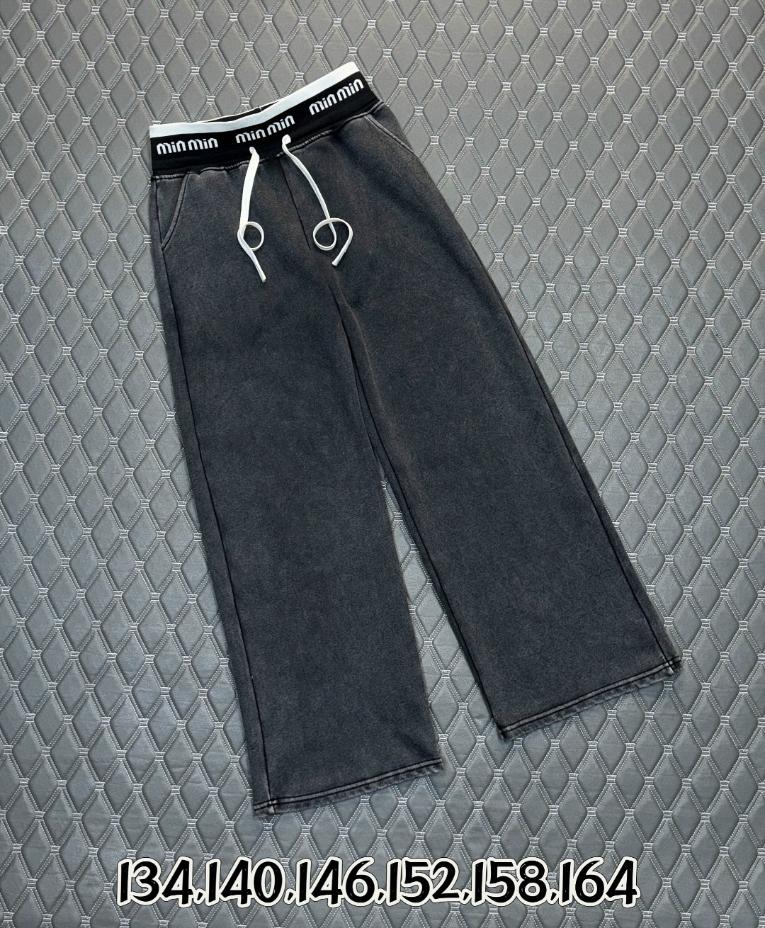 повседневные брюки,брюки серые,спортивные брюки,широкие брюки,брюки в спортивном стиле