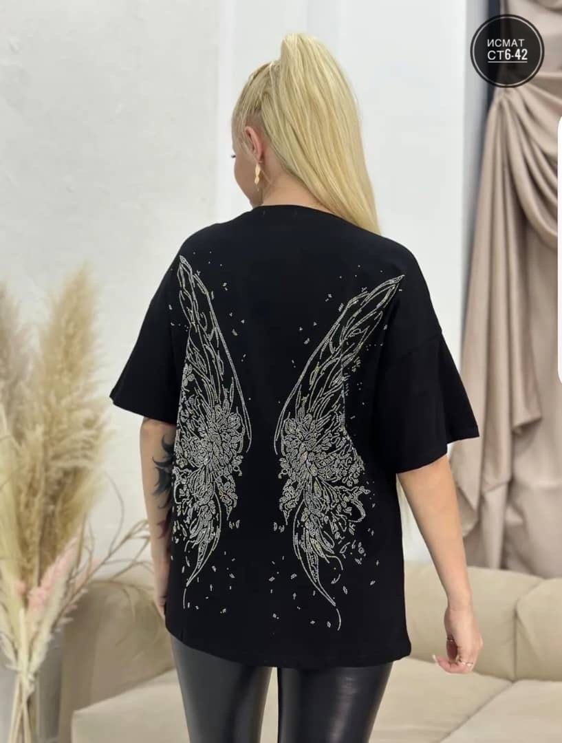 футболка со стразами женская,футболка оверсайз со стразам,футболка оверсайз базовая со стразами,женская футболка оверсайз со стразами,женская футболка