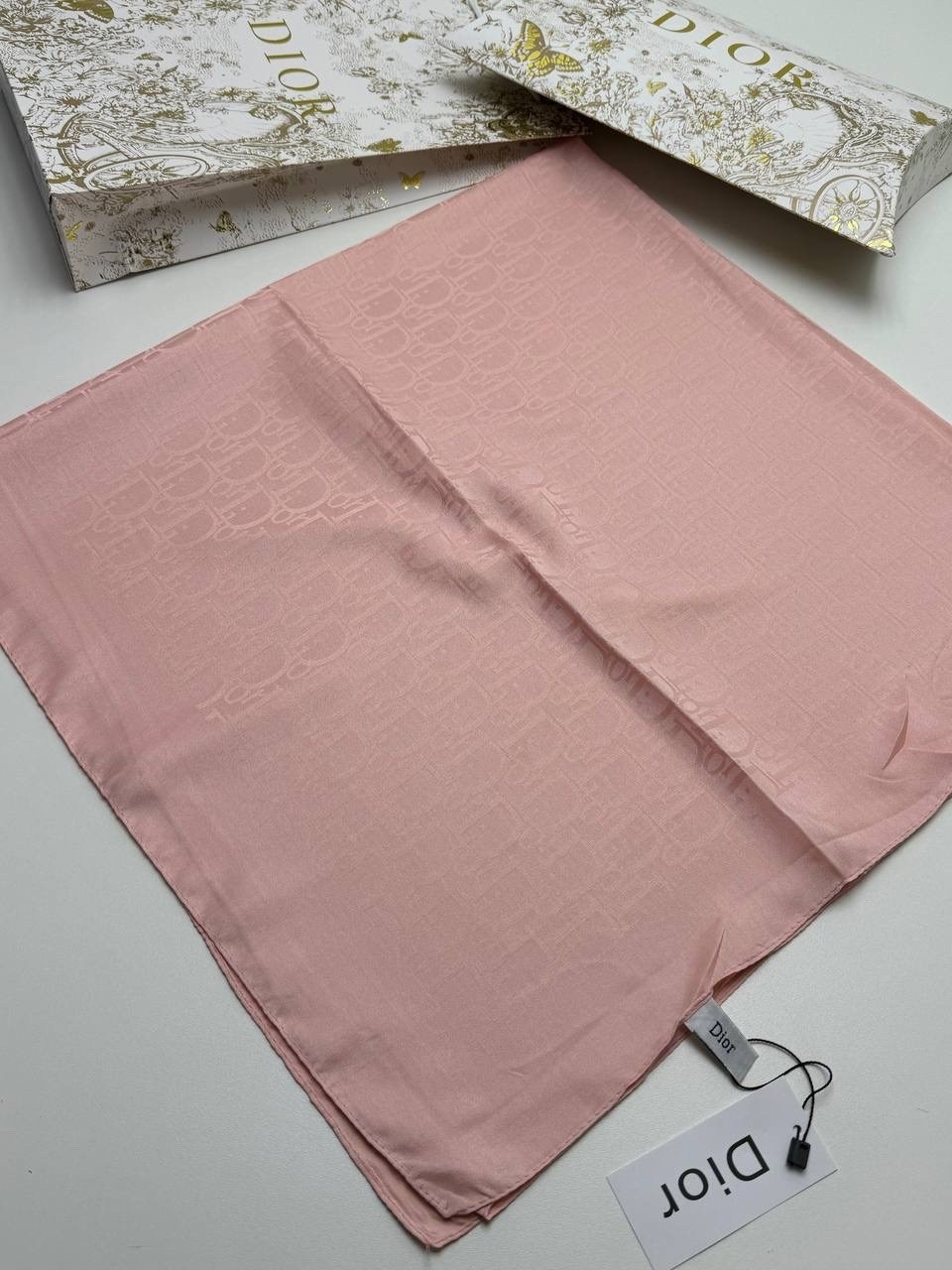 платки диор,шарфы диор женские,платки шарф,палантин женские,платок карманный