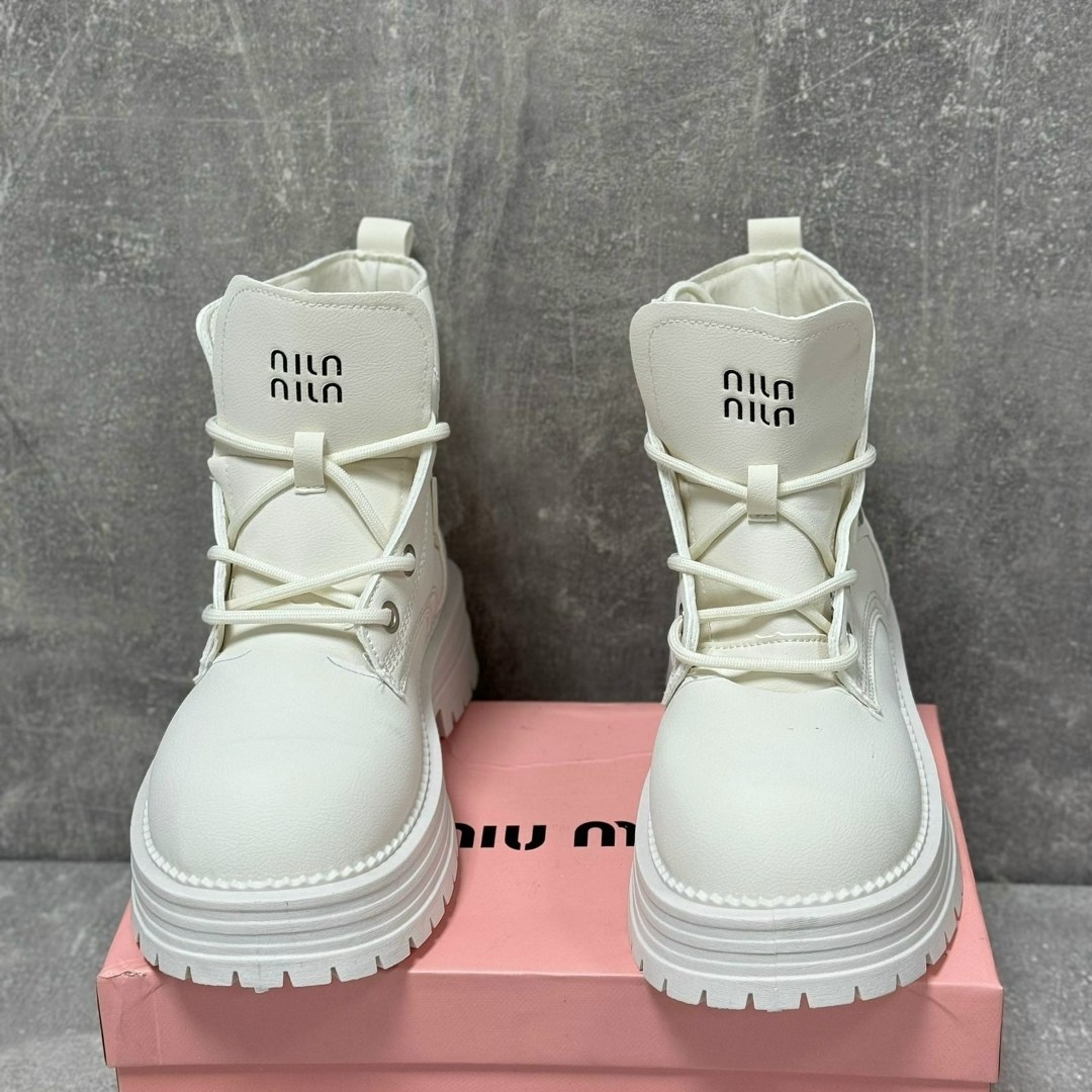 ботинки женские,,ботинки модные,детские ботинки,ботинки