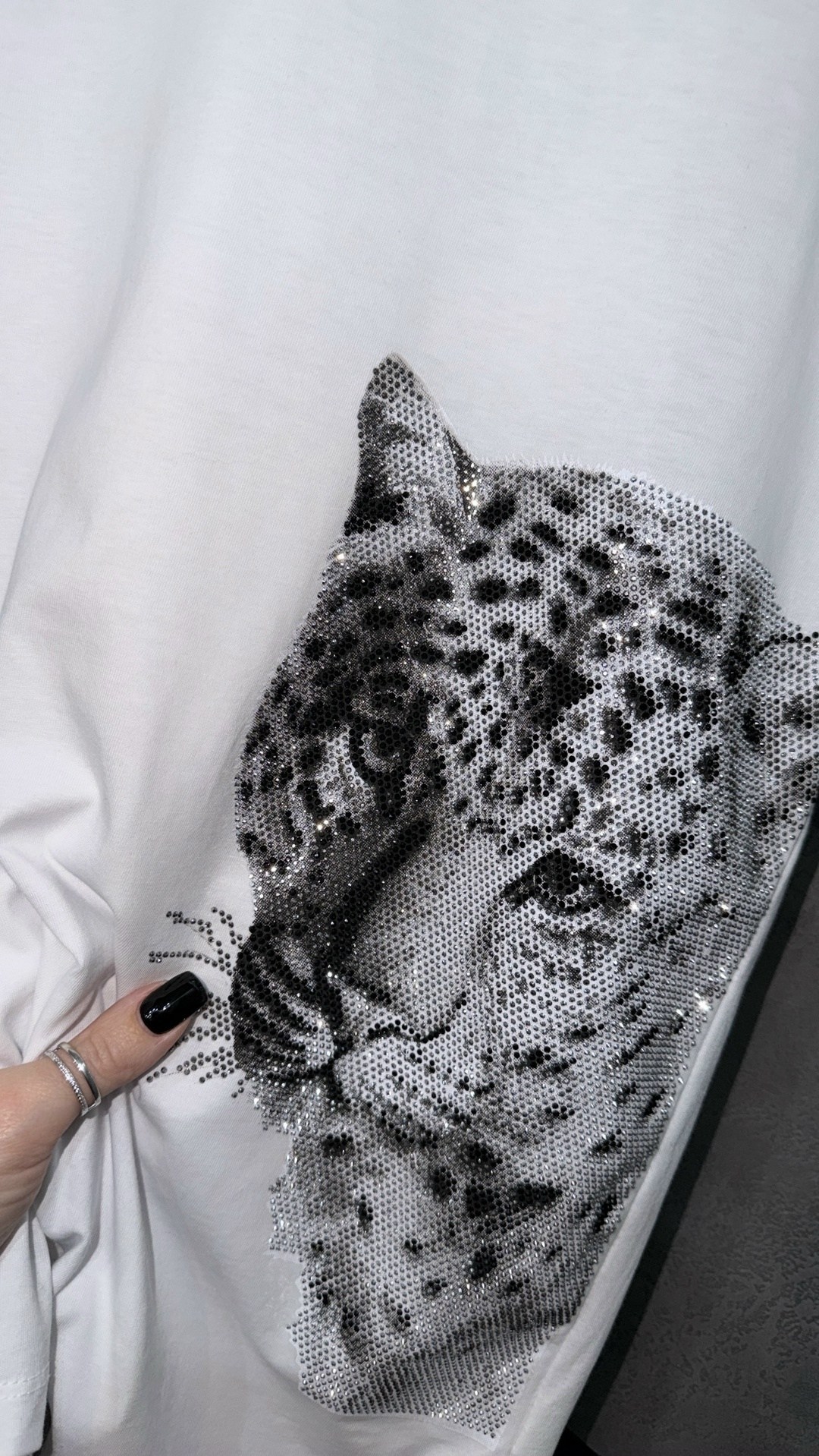 свитшот со стразами,женский свитшот,женская кофта,футболка оверсайз со стразам,футболка со стразами женская