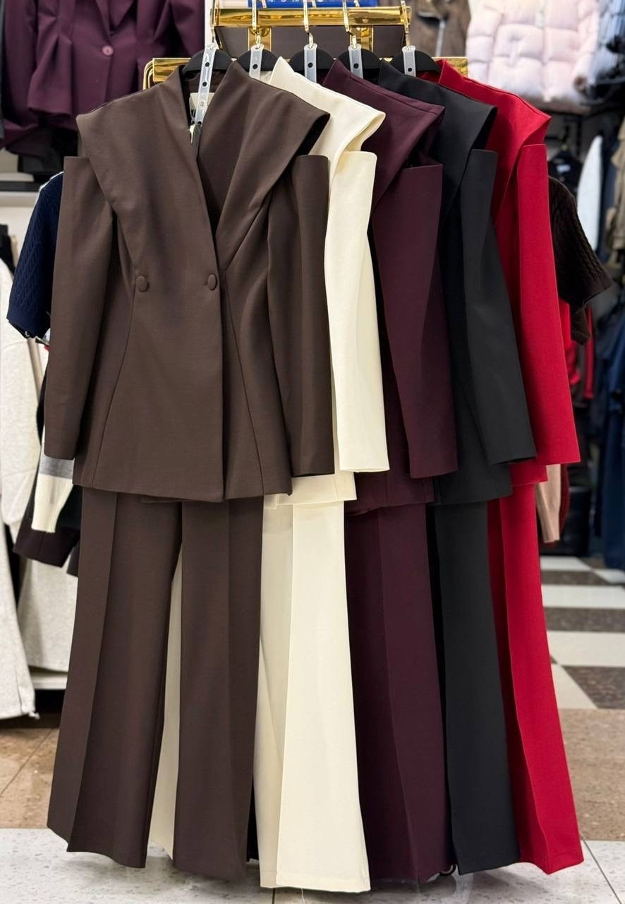 брючный костюм,женский брючный костюм,брючный костюм женский безко,костюм женский с брюками палаццо,образ с брючным костюмом