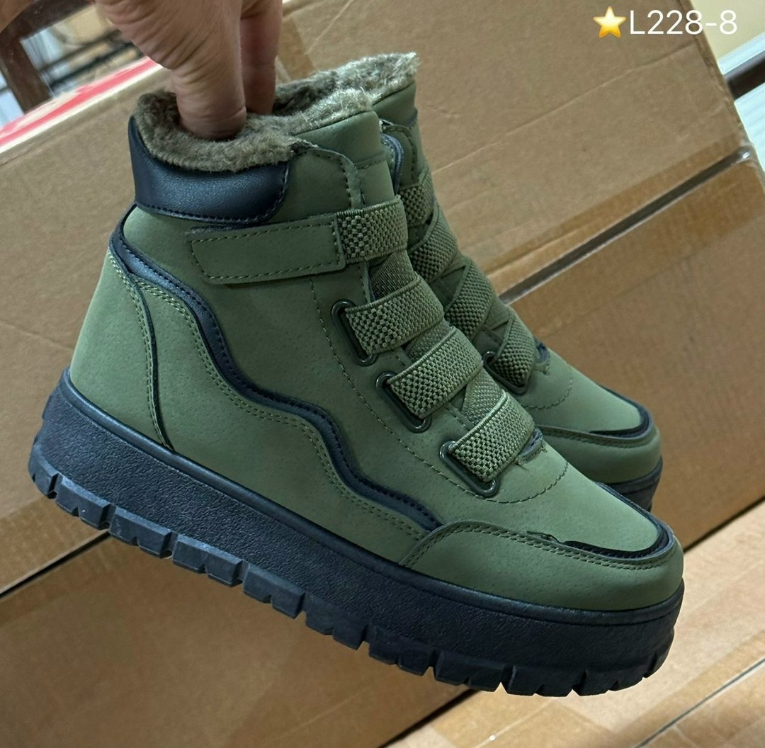 ,ботинки спортивные,модные ботинки,демисезонные ботинки,женская