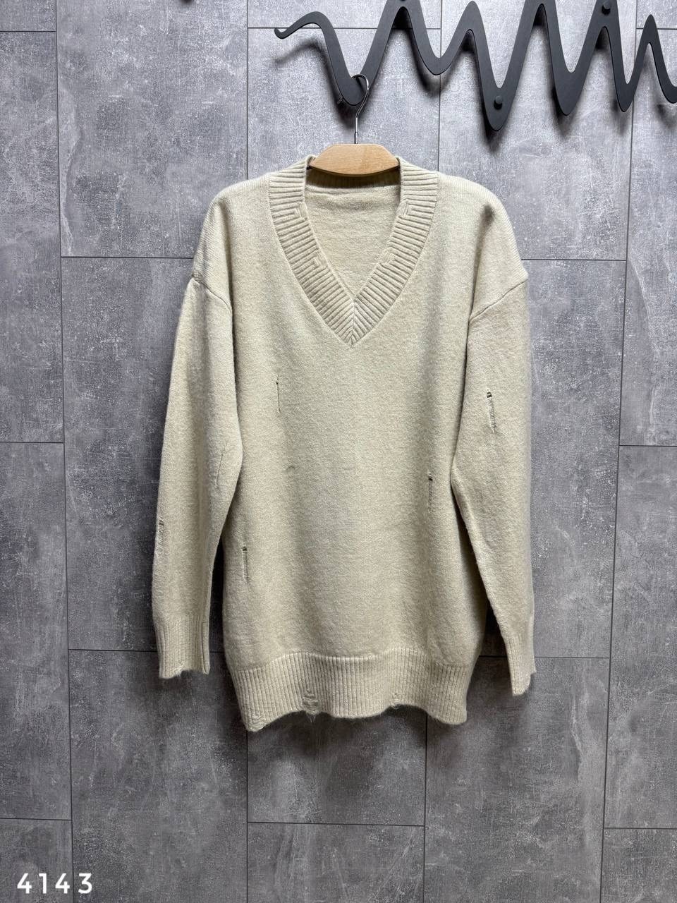 кофе девушка,фотосессия в кафе,бежевая кофта,утреннее кофе,кофе кофе