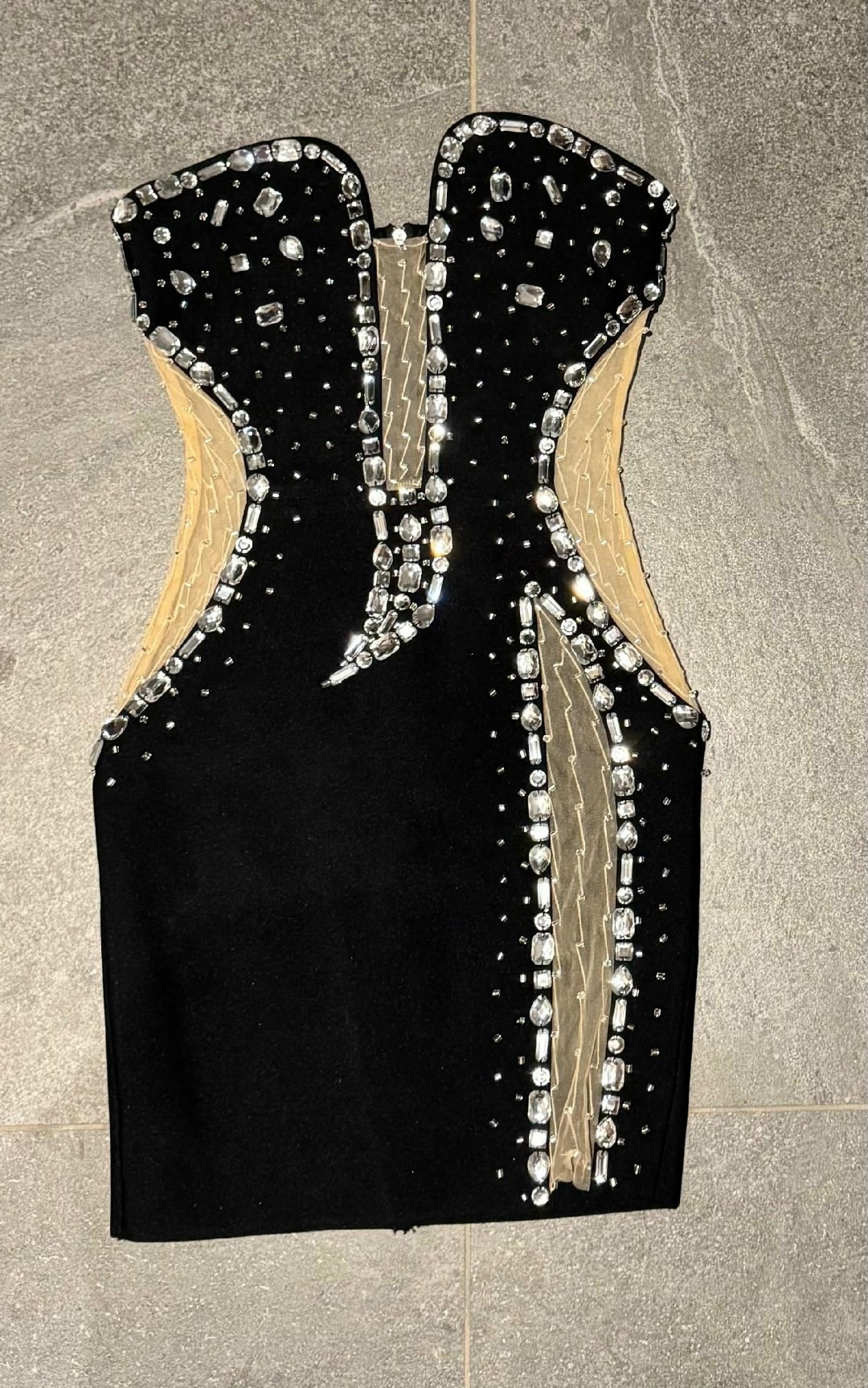 платье стразы,платье с камнями,платье сетка со стразами,стразы на одежде,платье с кристаллами