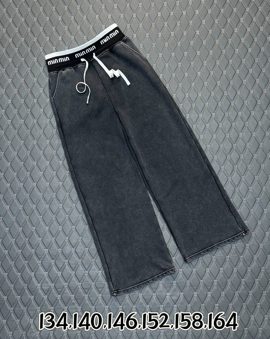 повседневные брюки,брюки серые,спортивные брюки,широкие брюки,брюки в спортивном стиле