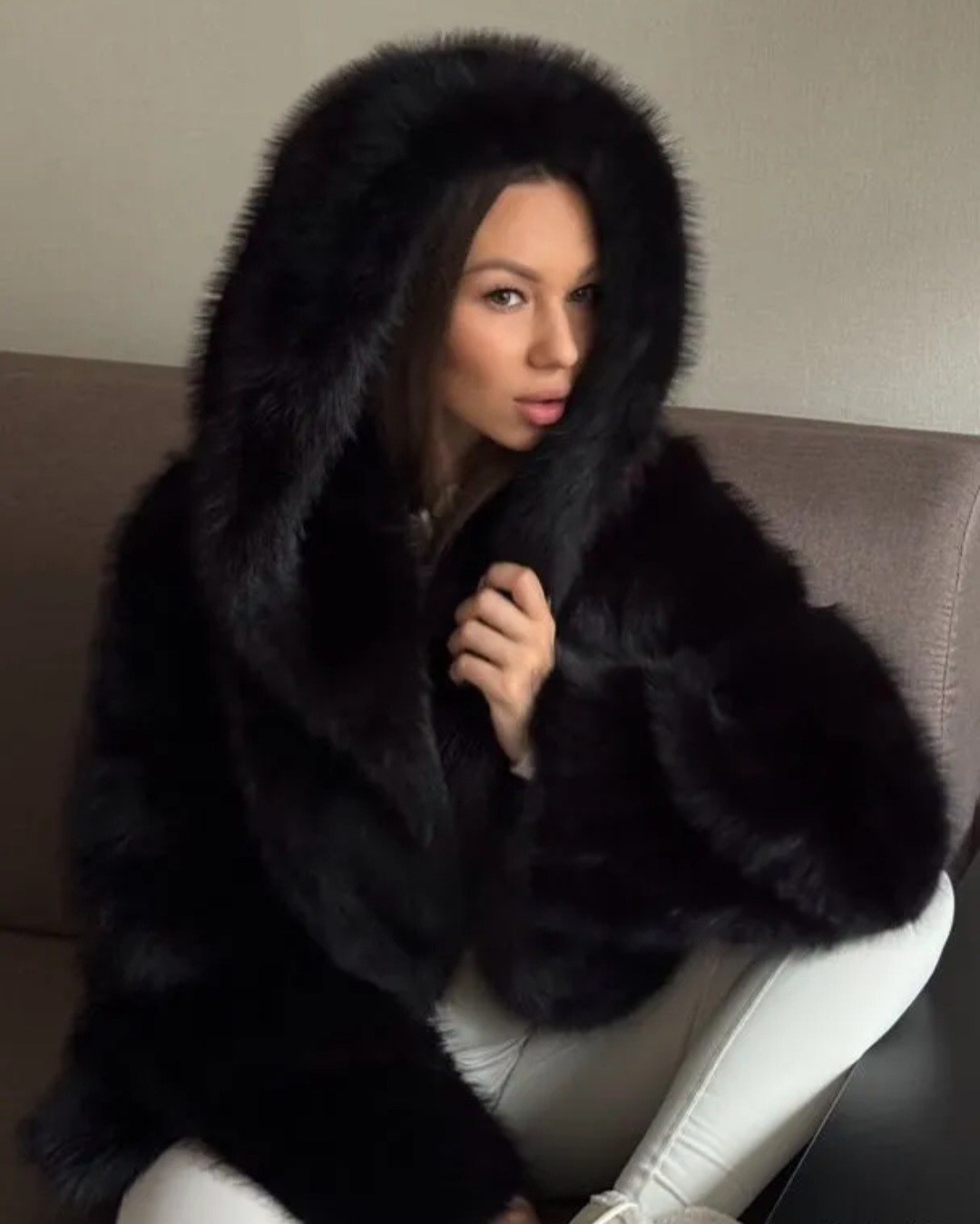 женская шуба,шубка,шуба,короткие шубы,меховое пальто с капюшоном