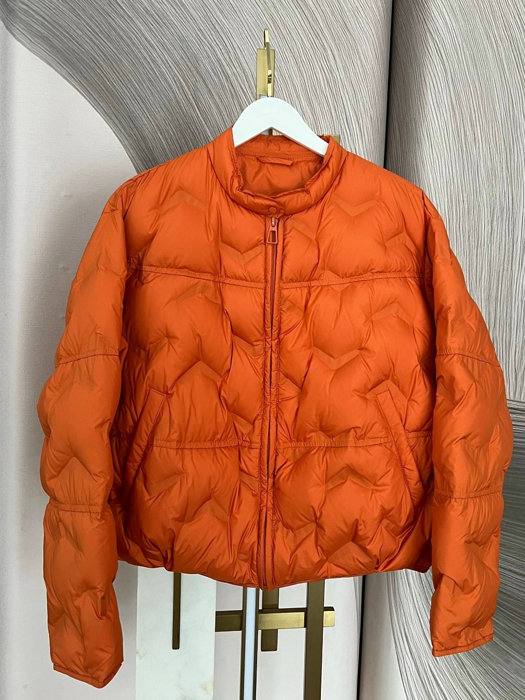 демисезонная куртка,куртка женская,оранжевая куртка,женская куртка демисезонная,куртка