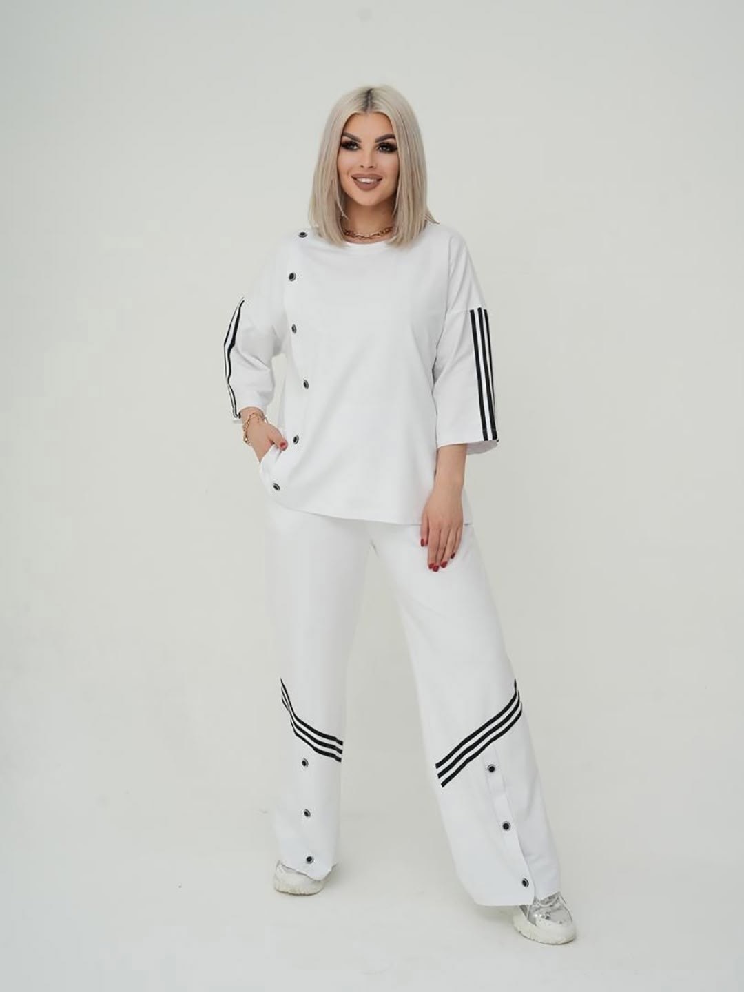 костюм белый,костюм двойка женская,женские костюмы брючные,костюм в стиле спорт шик,женские костюмы