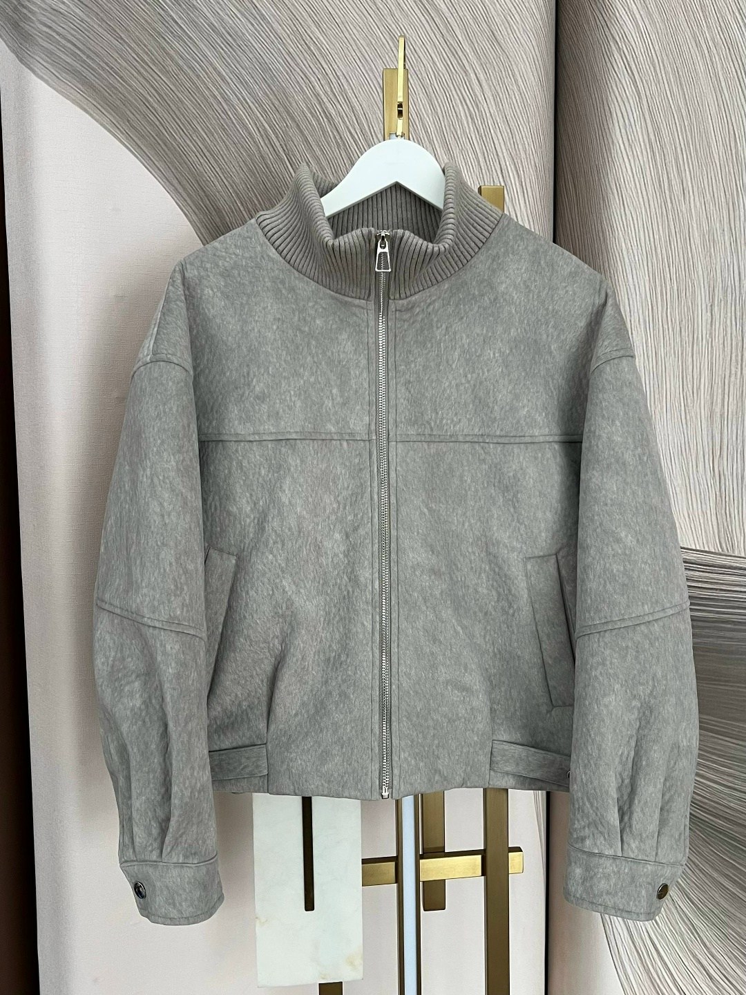 куртка замшевая,куртка кожаная,куртка,куртка бомбер,короткая куртка