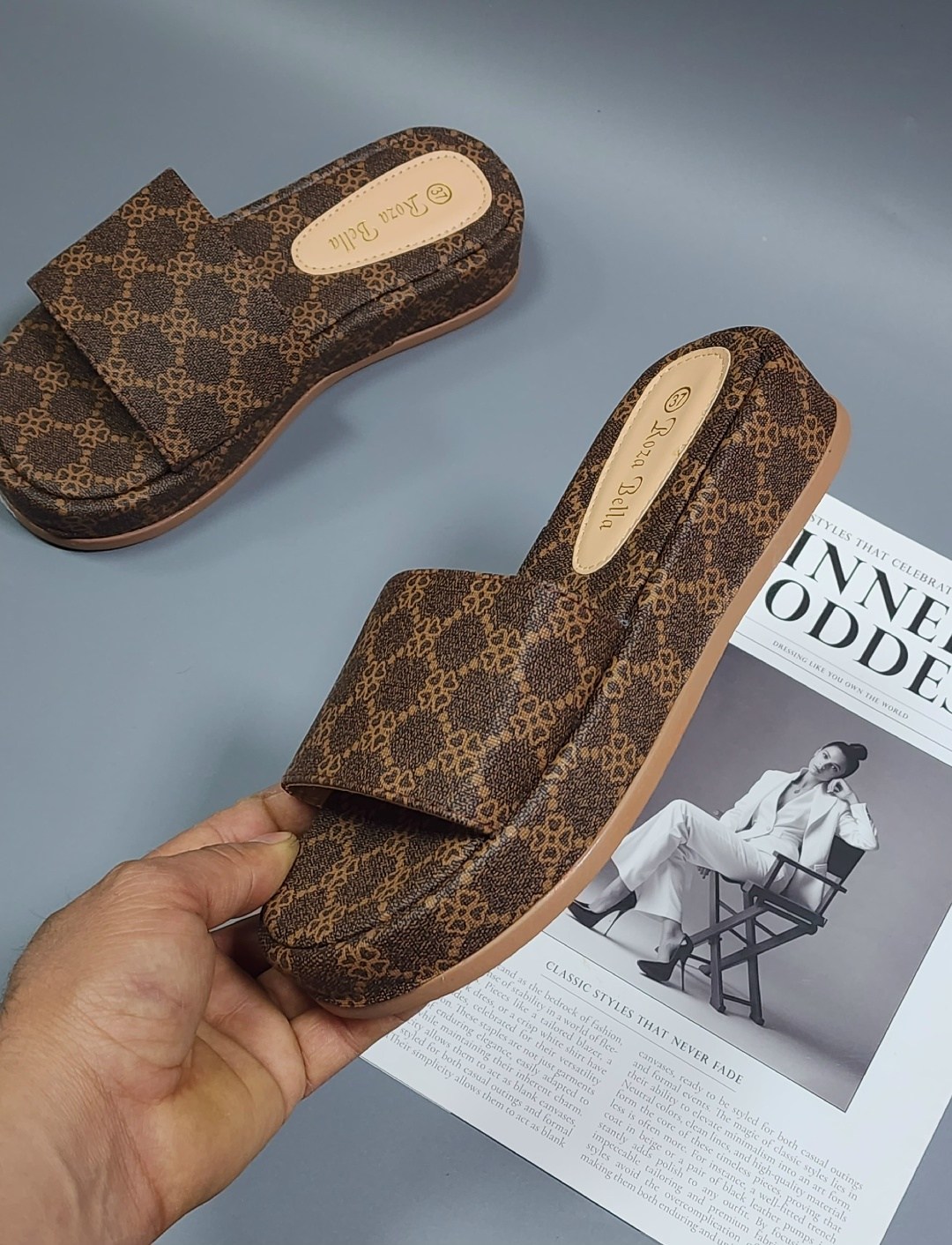 шлепки gucci 2026,шлепки гуччи бежевые,gucci sandals,шлепанцы gucci женские,шлепанцы женские