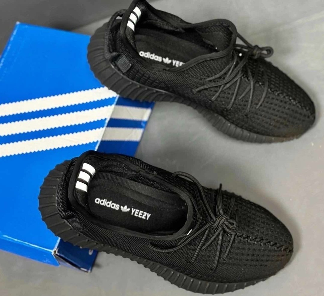кроссовки adidas yeezy boost,кроссовки adidas yeezy boost 350,адидас изи буст 350 в2,кроссовки adidas,кроссовки мужские yeezy boost 350