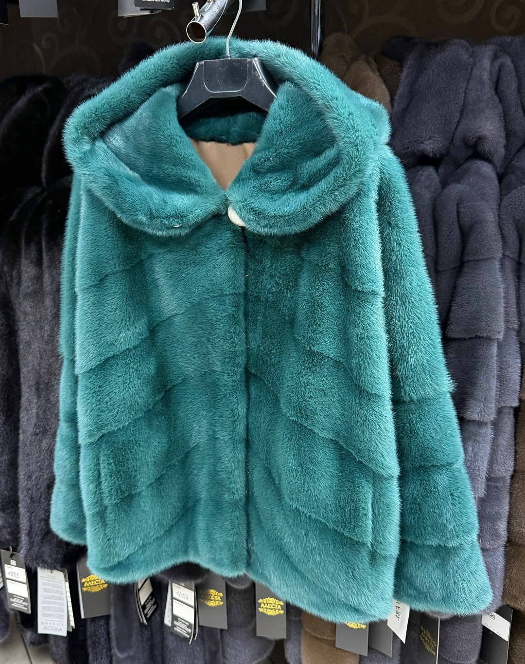 норковая шуба,шубка из меха импортной норки,норковая кофта,шубка,шуба (норка)