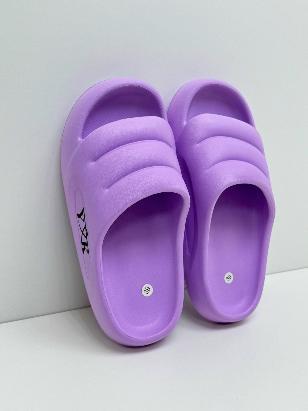 шлепанцы женские,,сланцы женские,женские шлепки,модные тапочки