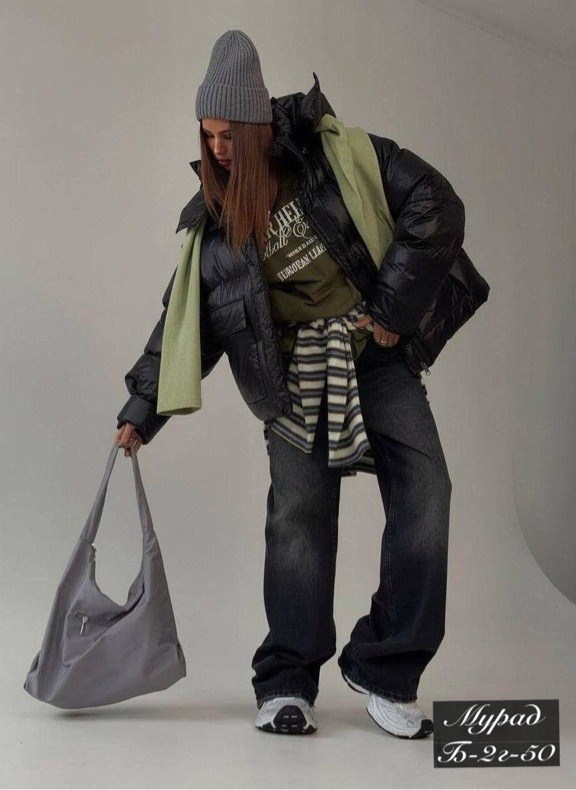 модная оранжевая куртка,женская зимняя куртка-пуховик ярко-оранжевого цвета,женская зимняя куртка-пуховик ярко-оранжевый,зимняя куртка,модные пуховики на зиму