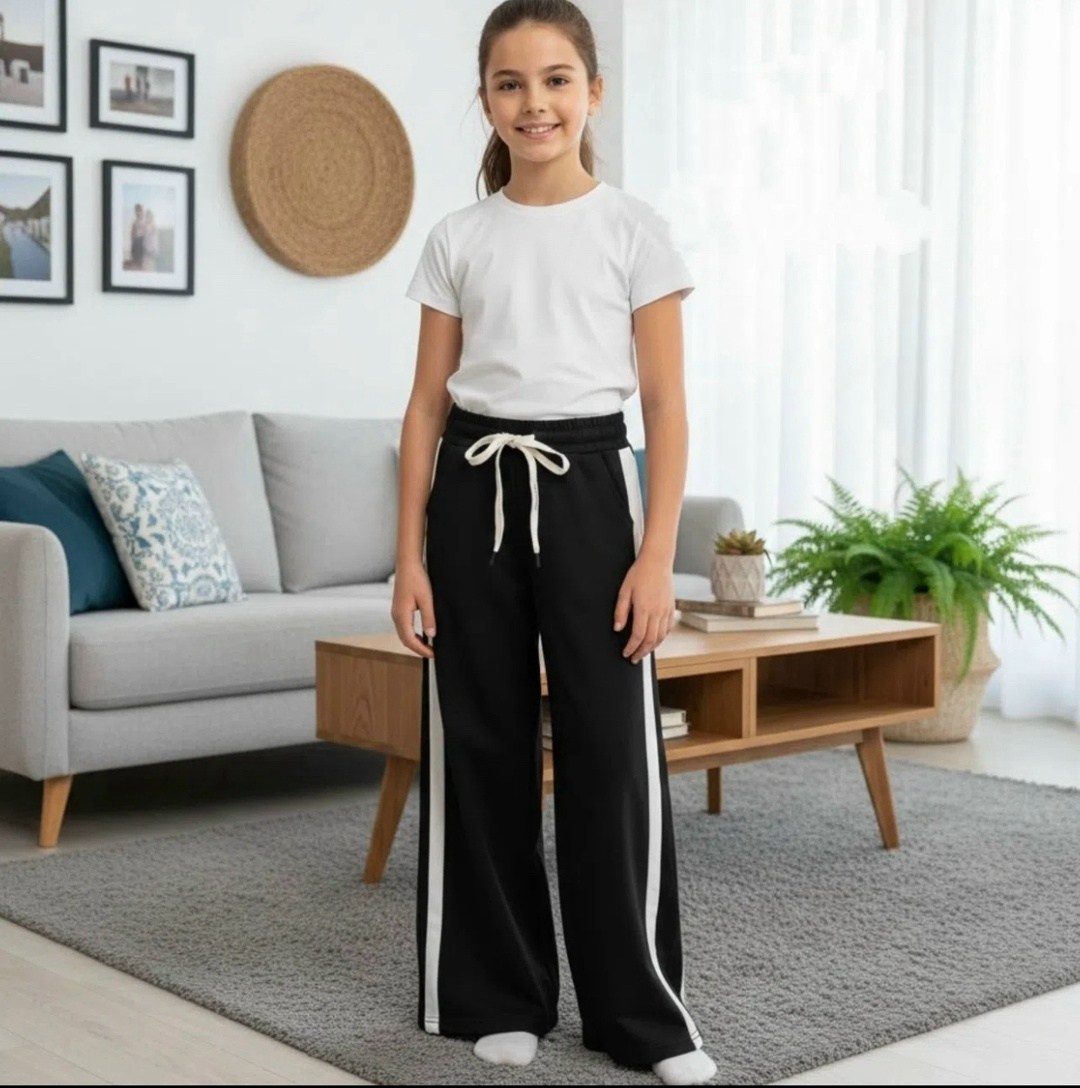 спортивные женские брюки с полосками по бокам,спортивные штаны,широкие брюки,брюки с широкими штанинами,спортивные брюки