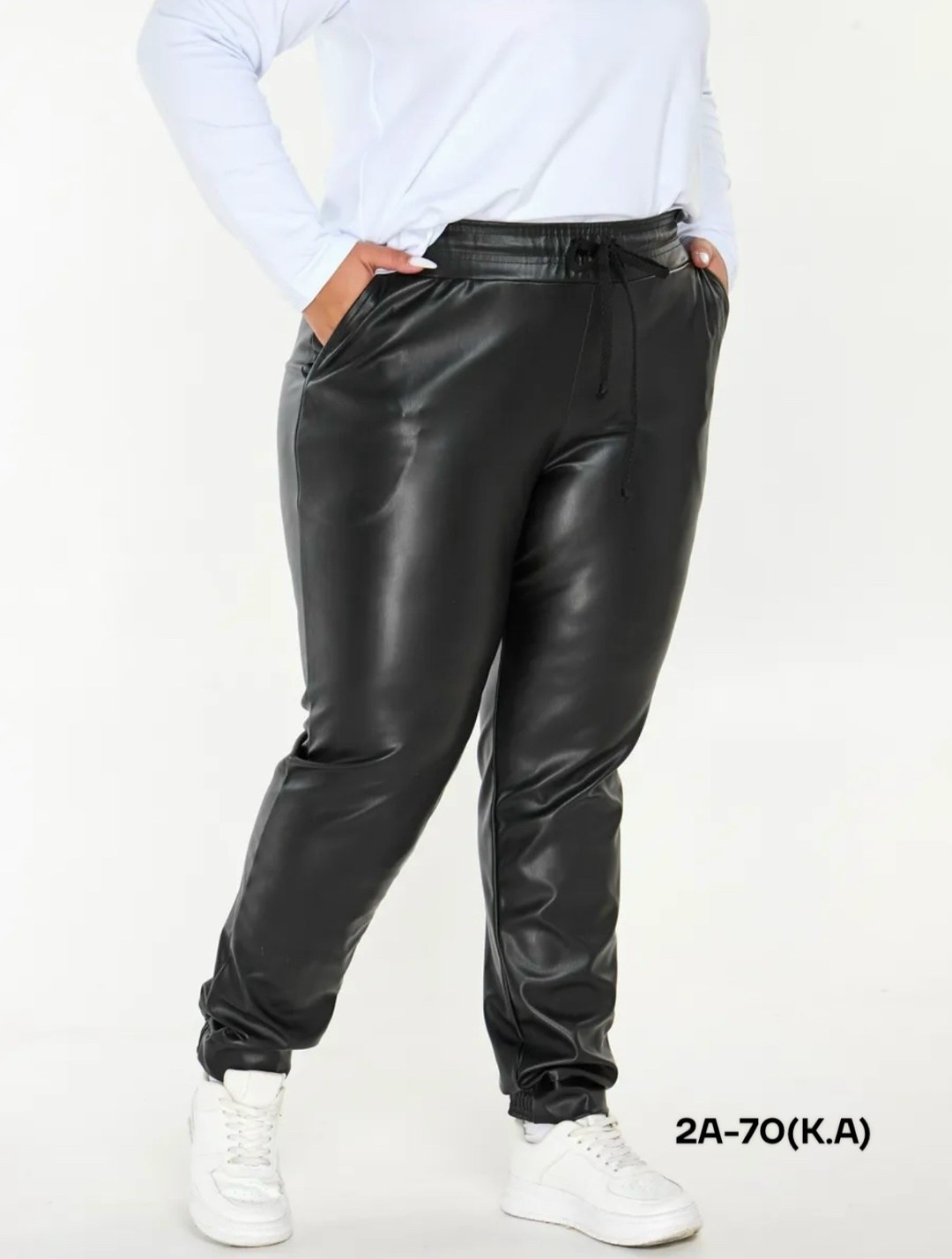 штаны кожаные,джоггеры из экокожи женские,брюки кожаные,брюки из экокожи,брюки из экокожи спортивные на резинке moliza 60682942