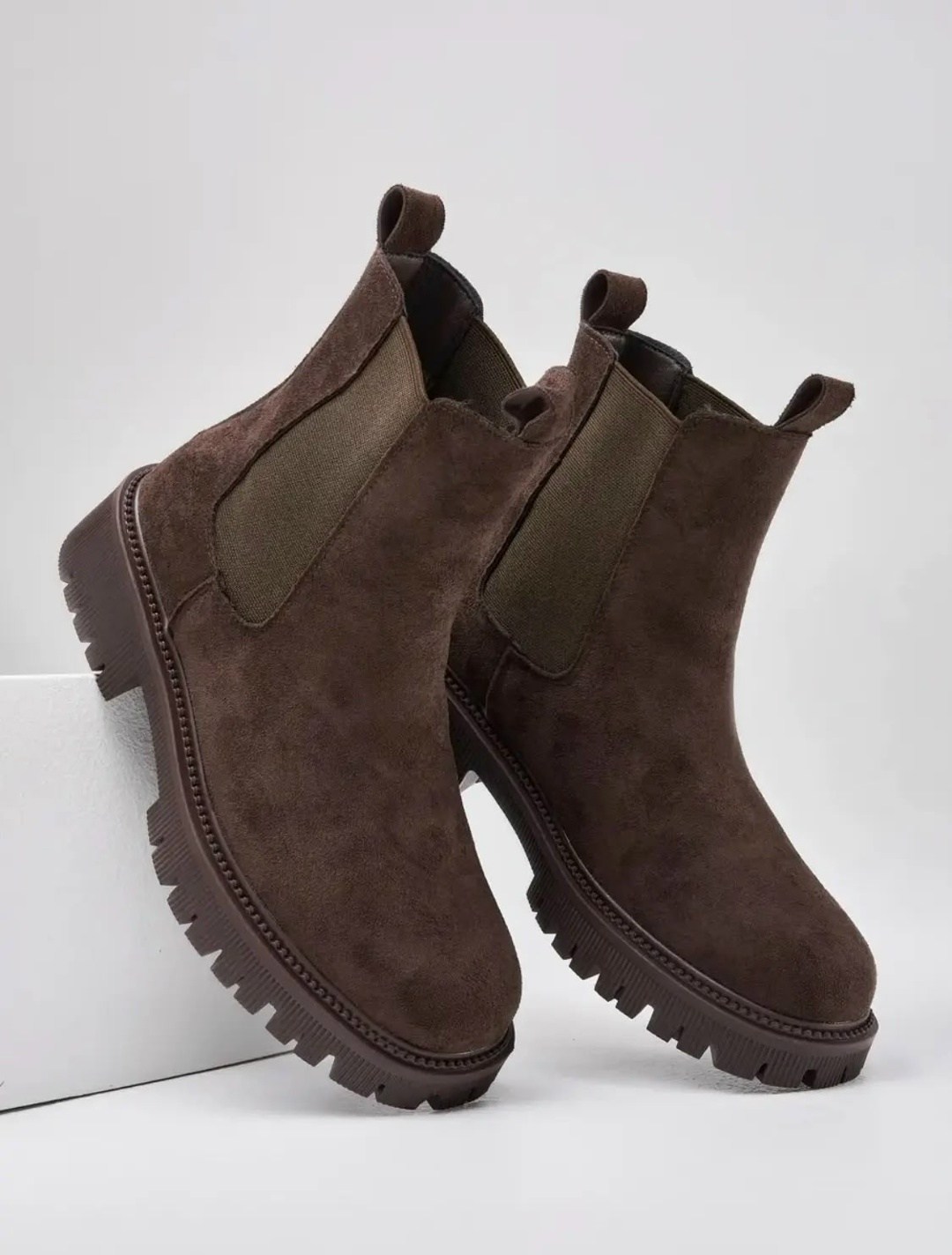 замшевые ботинки челси tod's коричневый,,челси ботинки reversal размер 37 коричневый,челси ботинки,ботинки челси kazar темно коричневый