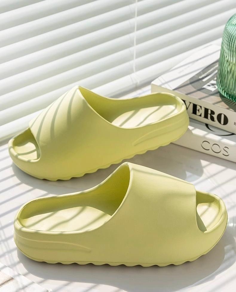 шлепанцы женские,,тапочки для дома,женские тапочки на платформе,шлепанцы женские резиновые