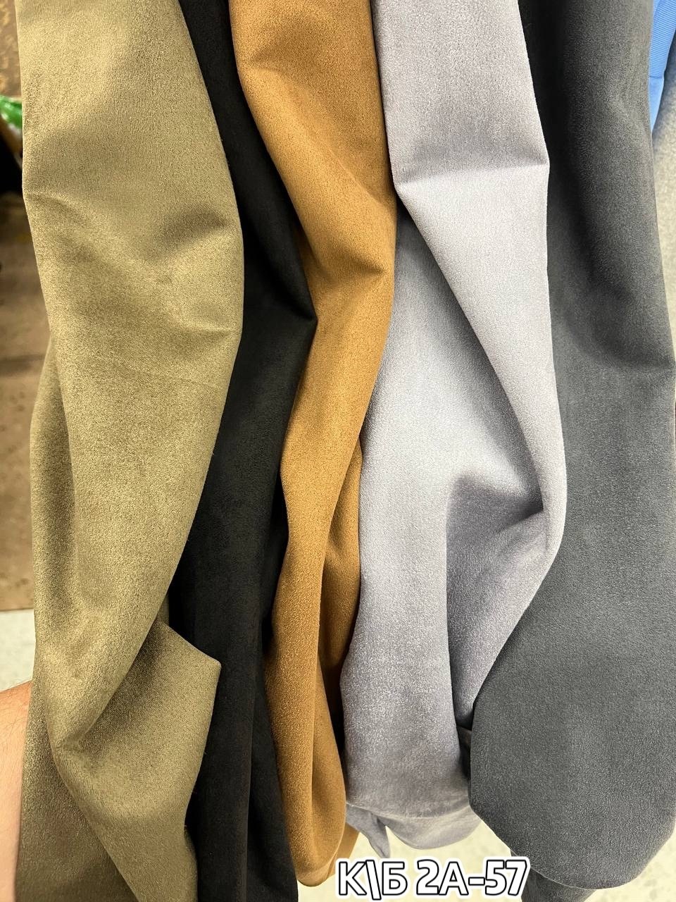 спортивный костюм мужской модный из микровельвета цвета хаки,мужской вельветовый костюм,костюм мужской модный из микровельвета цвета хаки,костюм двойка для мужчин вельвет,мужская мода