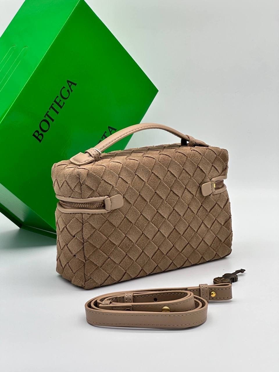 сумка женская bottega veneta,сумка bottega veneta,bottega veneta косметичка,сумка-чехол bang vanity case серо коричневого цвета bottega veneta,сумка bottega