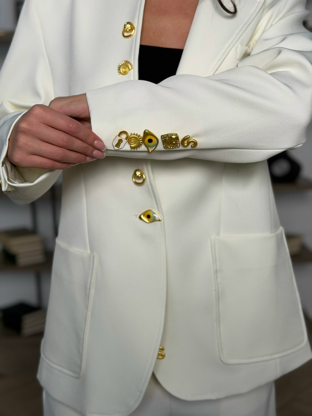 брючный костюм,белый костюм,костюм: пиджак,жакет,брючный костюм dilana vip 1993 белый