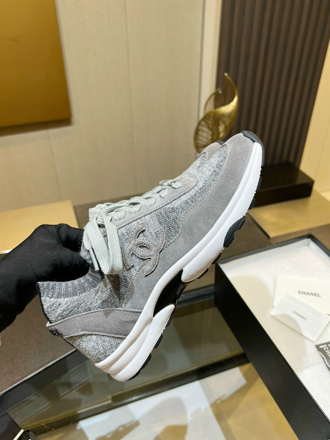 кроссовки женские chanel,chanel кроссовки,,кроссовки dolce gabbana женские,кроссовки шанель женские