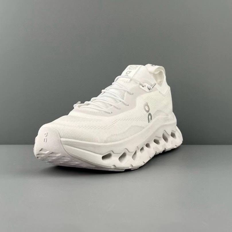 кроссовки on running cloudmonster 2 sand frost,кроссовки loewe x wmns cloudtilt 'all white',кроссовки x loewe cloudtilt 'all white' on running,спортивные кроссовки,кроссовки