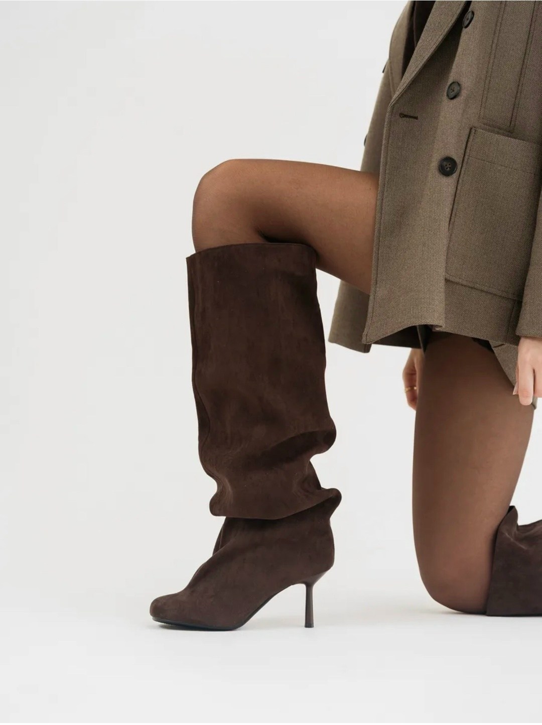 замшевые сапоги,женские сапоги,стильные сапоги,сапоги трубы,коричневые сапоги