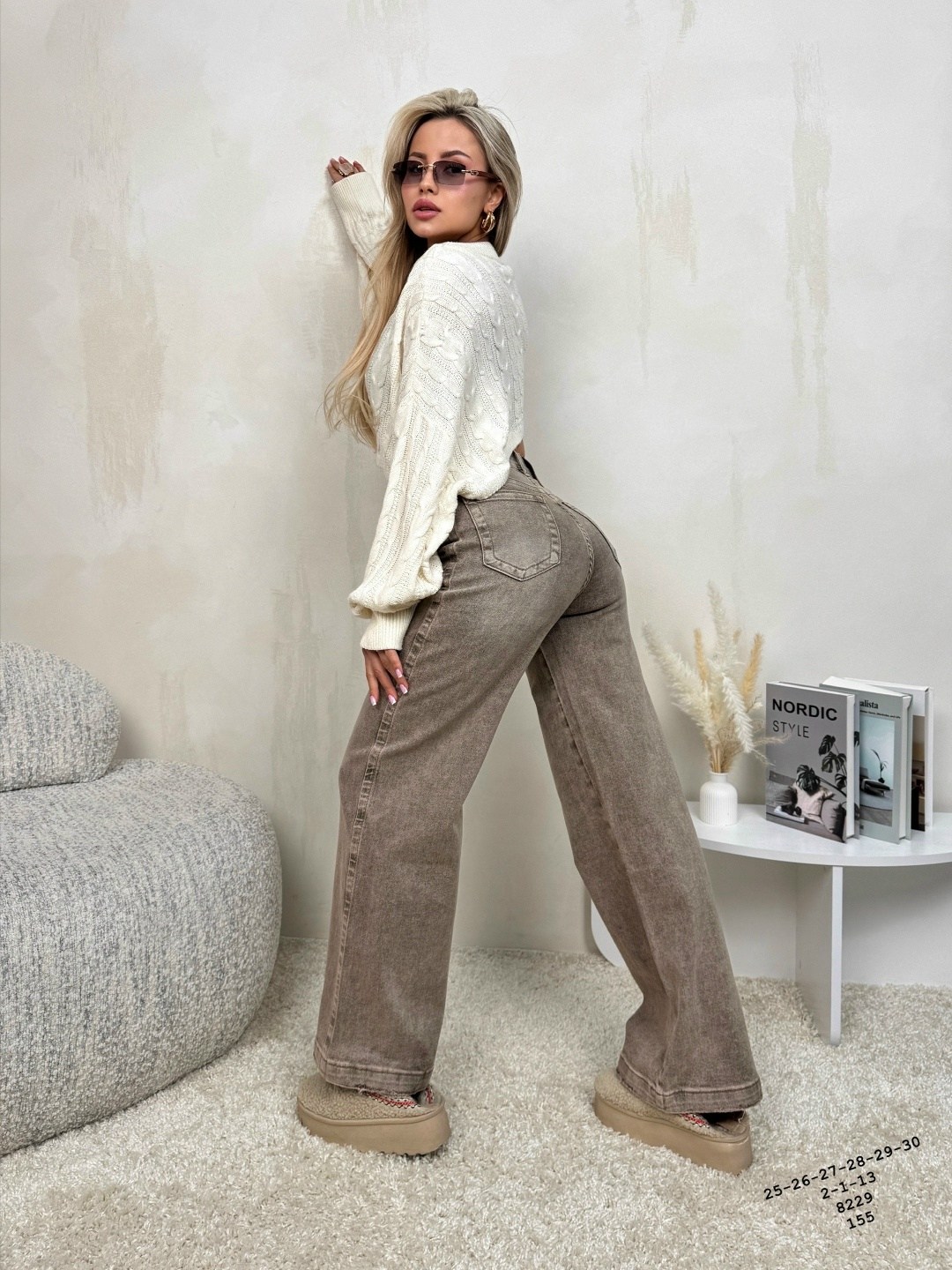 женские джинсы,джинсы широкие,джинсы женские широкие,модные джинсы,джинсы