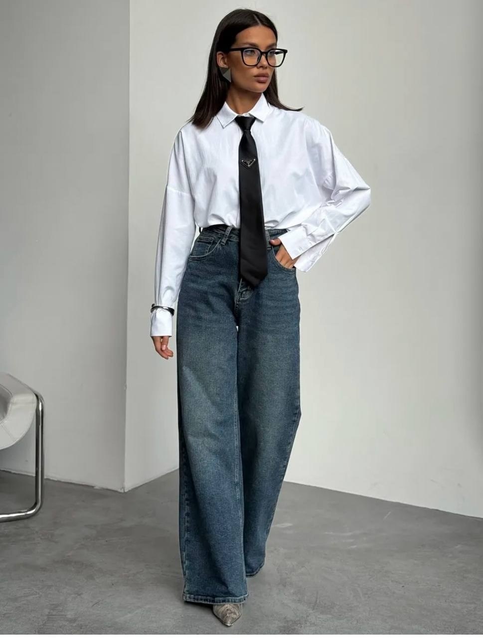 женские джинсы,прямые джинсы,джинсы широкие,брюки джинсы,джинсы клеш женские