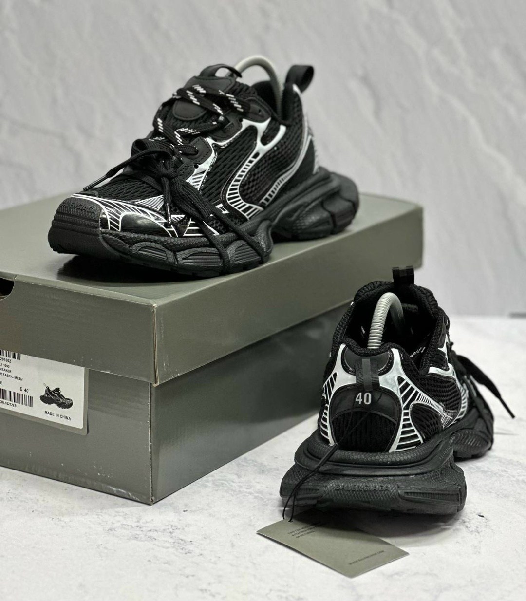 мужские черные кроссовки balenciaga track 2,мужские массивные кроссовки balenciaga 3xl черный/серебряный,кроссовки 3xl balenciaga черный,кроссовки balenciaga 3xl worn-out black silver,кроссовки balenc