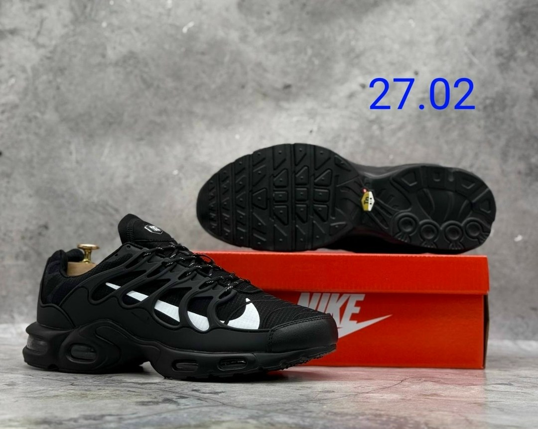 кроссовки nike air max plus tn,кроссовки nike air max tn plus terrascape,кроссовки nike air max plus,мужские кроссовки nike air max tn plus,кроссовки
