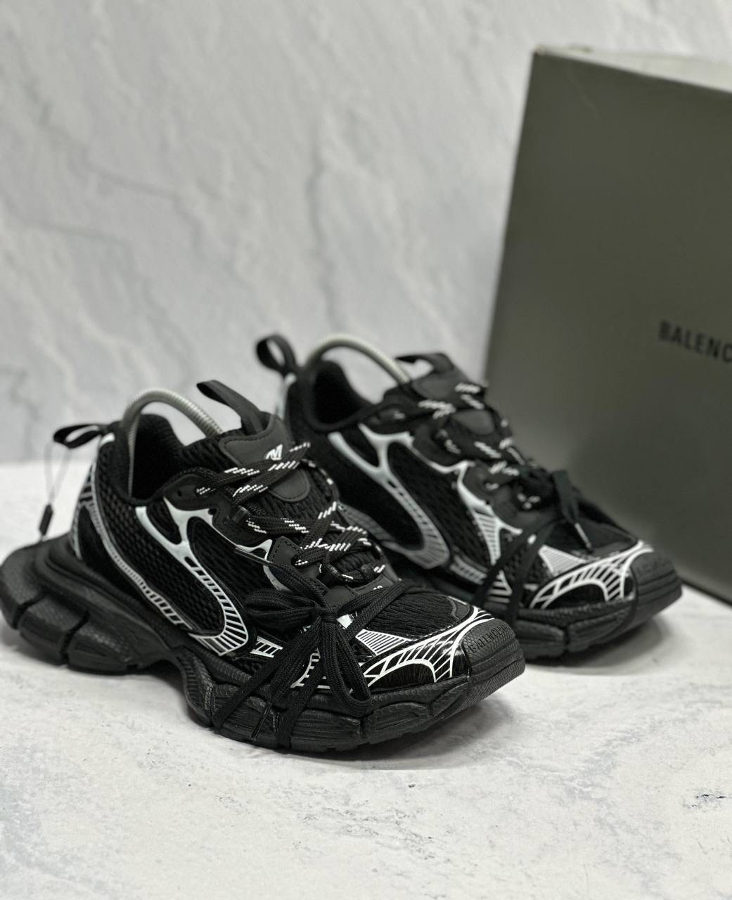 мужские черные кроссовки balenciaga track 2,мужские массивные кроссовки balenciaga 3xl черный/серебряный,кроссовки 3xl balenciaga черный,кроссовки balenciaga 3xl worn-out black silver,кроссовки balenc