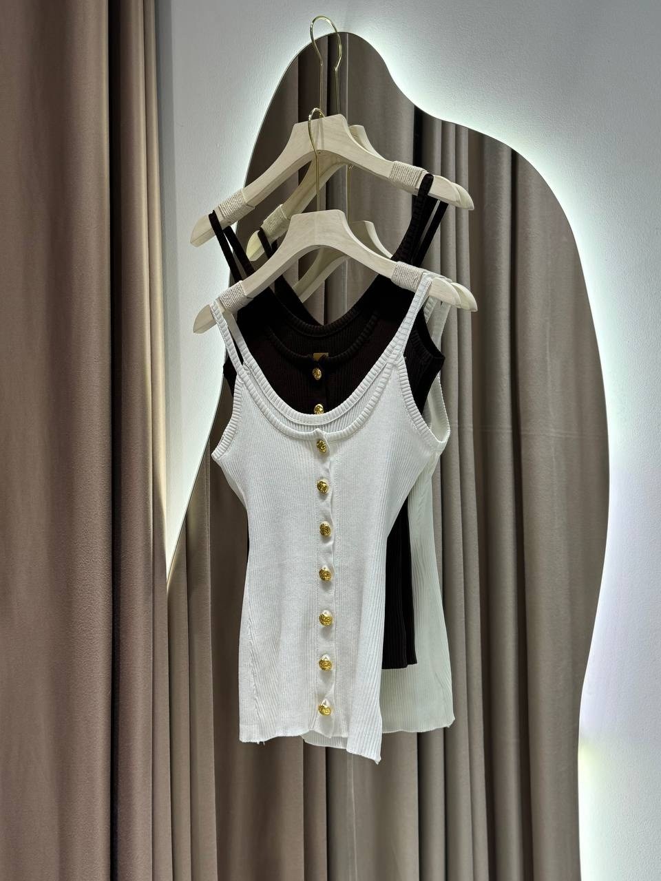 вязаные топы,женская майка,трикотажный топ,топ на пуговицах,женский топ